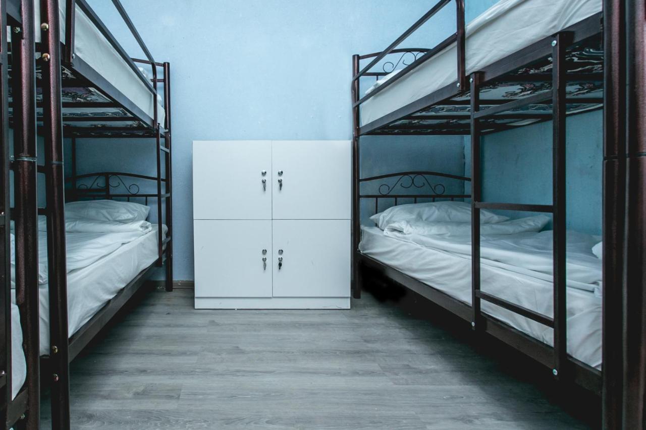 Sherlock Holmes Hostel Bakoe Buitenkant foto